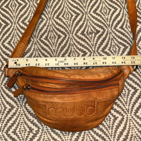 Muud Leather Bumbag - Picture 6 of 6
